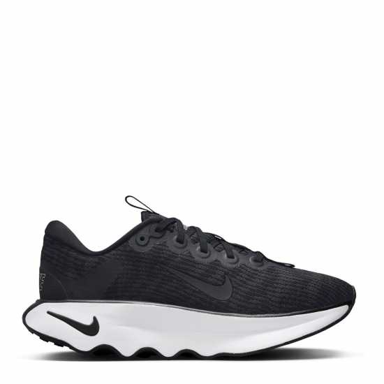 Дамски маратонки Nike Motiva Women's Walking Shoes Черно/Бяло Nike Motiva Women's Walking Shoes Черно/Бяло Дамски маратонки