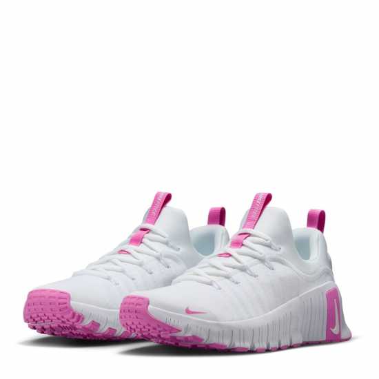 Nike Free Metcon 6 Womens Workout Shoes Бяло/Плиснато розово Nike Free Metcon 6 Womens Workout Shoes Бяло/Плиснато розово