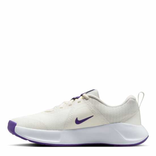Дамски маратонки Nike Mc Trainer 3 Womens Workout Shoes Бяло/Лилаво Nike Mc Trainer 3 Womens Workout Shoes Бяло/Лилаво Дамски маратонки