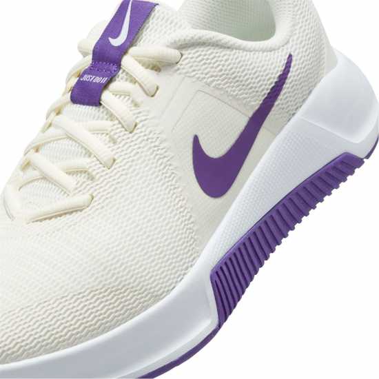 Дамски маратонки Nike Mc Trainer 3 Womens Workout Shoes Бяло/Лилаво Nike Mc Trainer 3 Womens Workout Shoes Бяло/Лилаво Дамски маратонки