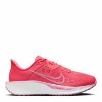 Nike Quest 6 Womens Road Running Shoes Розово/Бяло 