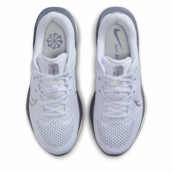 Nike Quest 6 Womens Road Running Shoes Футболен сив Nike Quest 6 Womens Road Running Shoes Футболен сив