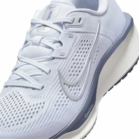 Nike Quest 6 Womens Road Running Shoes Футболен сив Nike Quest 6 Womens Road Running Shoes Футболен сив