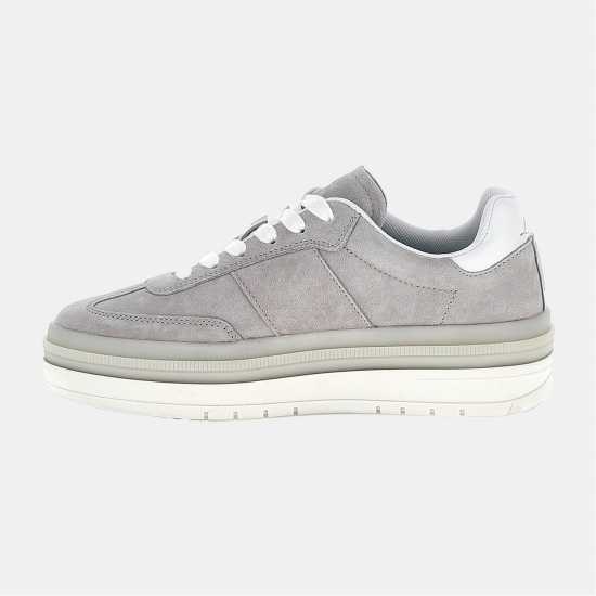 Women's Low-Top Trainers Women's Low-Top Trainers