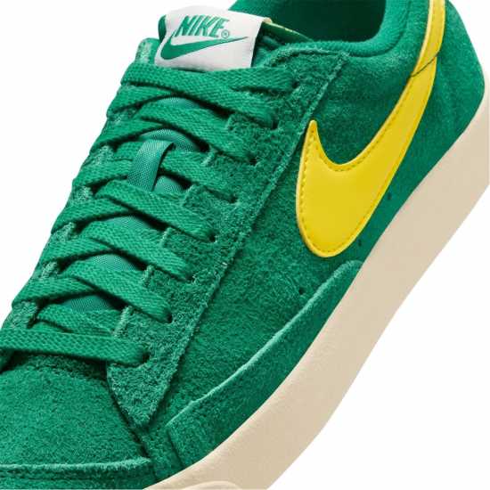 Nike Ниски Маратонки Blazer Low Trainers Womens Ембър/Розово/Гума 