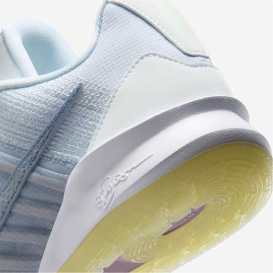 Nike Women's Basketball Trainers Nike Women's Basketball Trainers