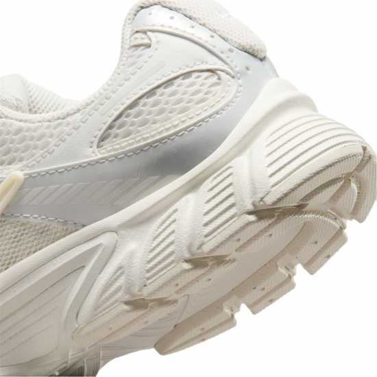 Nike V5 Rnr Phantom/Sail 