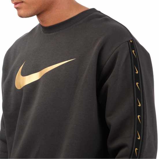 Nike Sportswear Repeat Fleece Sweatshirt