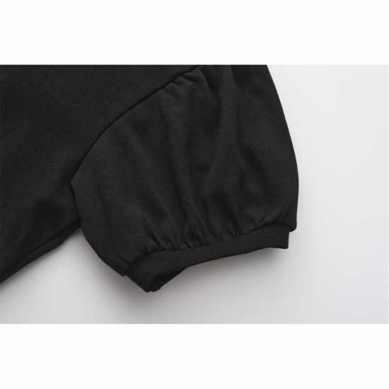 Star Girls’ Tee Star Girls’ Tee