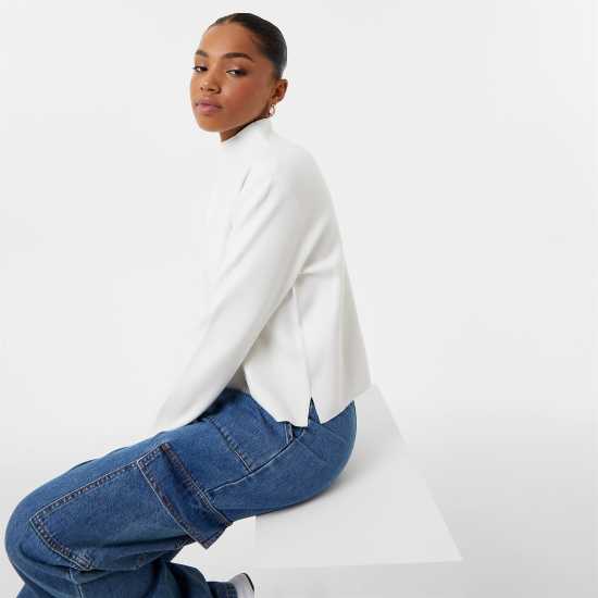 Jack Wills Mock Neck Jumper Винтажно бяло Дамски пуловери и жилетки