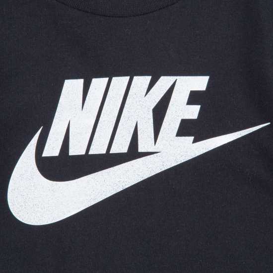 Nike Short Sleeve T-Shirt Infant Girls Черно/Бяло Nike Short Sleeve T-Shirt Infant Girls Черно/Бяло