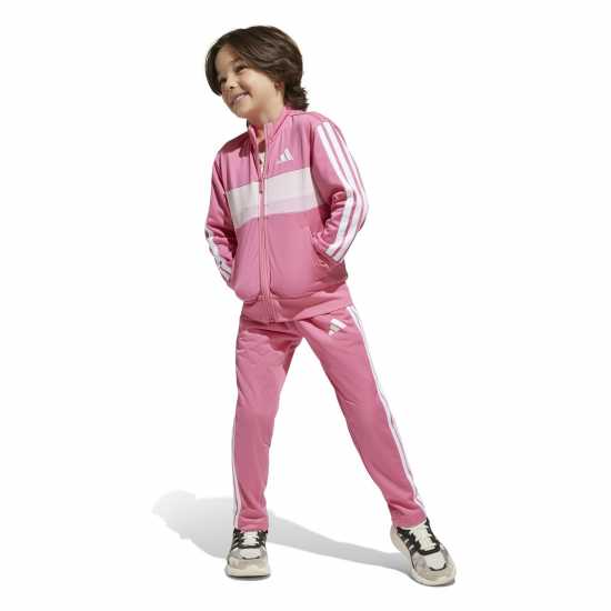 Adidas Екип Невръстни Деца Seasonal Essentials Tiberio 3-Stripes Tracksuit Infants Розово/Бяло Adidas Екип Невръстни Деца Seasonal Essentials Tiberio 3-Stripes Tracksuit Infants Розово/Бяло