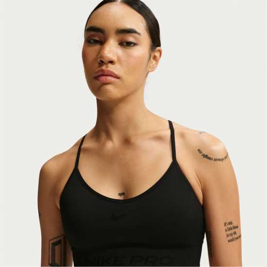 Nike Women's Medium Impact Non Wired Sports Bra Nike Women's Medium Impact Non Wired Sports Bra