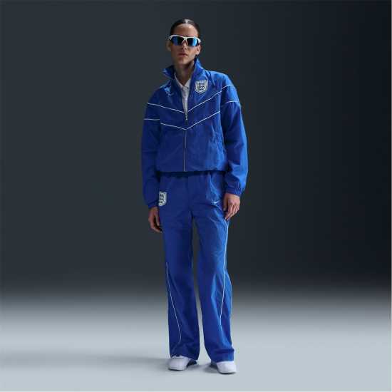 Футболни екипи за бягане Nike Тъкано Горнище England Woven Jacket 2025 Womens Nike Тъкано Горнище England Woven Jacket 2025 Womens Футболни екипи за бягане