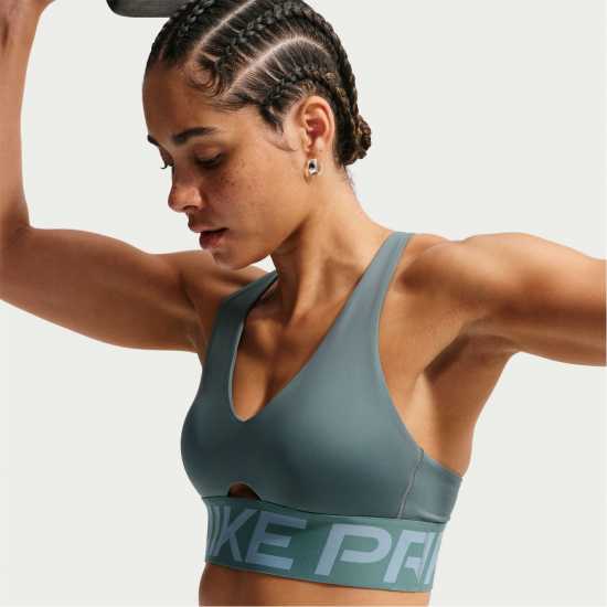 Nike Women's Non Wired Medium Impact Sports Bra Nike Women's Non Wired Medium Impact Sports Bra