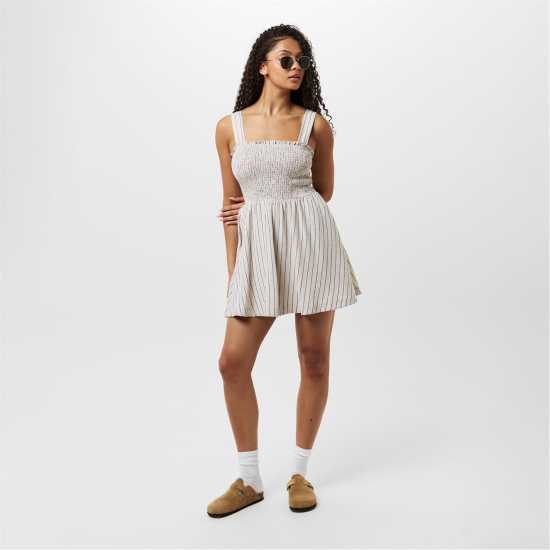 Дамски поли и рокли Дамска Рокля Jack Wills Shirred Skater Dress Дамска Рокля Jack Wills Shirred Skater Dress Дамски поли и рокли
