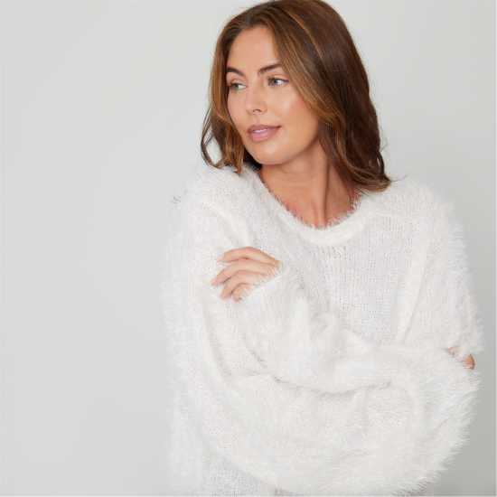 Be You BeYou Fluffy Crew Neck Jumper Крем Блуза С Обло Деколте Be You Beyou Fluffy Crew Neck Jumper Крем