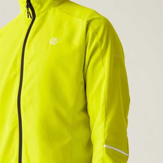 Dare2B Шел Яке Dare 2B Unisex Illume Lightweight Wind Shell Jacket Неон пролет Dare2B Шел Яке Dare 2B Unisex Illume Lightweight Wind Shell Jacket Неон пролет