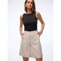 Vero Moda Nancy Bermuda Shorts  