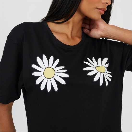 Brave Soul Womens Nightdress With Daisy Chest Print Brave Soul Womens Nightdress With Daisy Chest Print