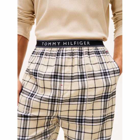 Tommy Hilfiger Long Sleeve Pyjama Set Tommy Hilfiger Long Sleeve Pyjama Set