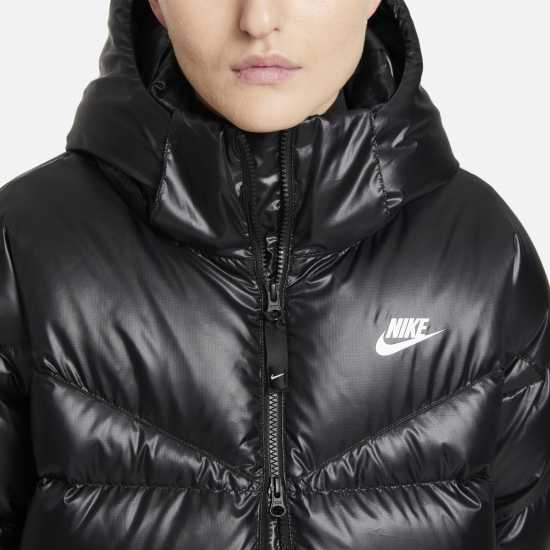 Nike Дамско Яке Thermafit City Hood Parka Jacket Womens Black/White Дамски грейки