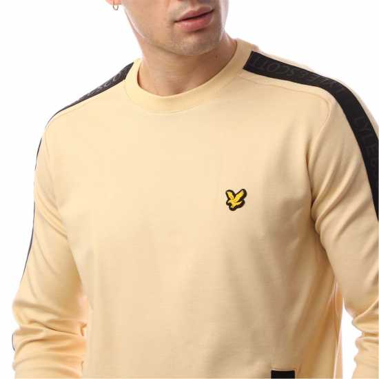 Lyle And Scott Pocket Branded Crew Sweatshirt  