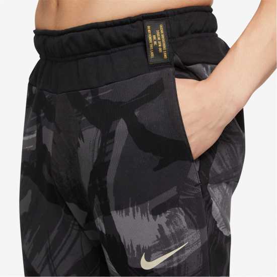 Nike Dri-FIT Men's Camo Tapered Fitness Pants Black/Grey Мъжки меки спортни долнища
