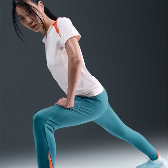Футболни тренировъчни долнища Nike Strike Tracksuit Bottoms Womens Blue/Orange Nike Strike Tracksuit Bottoms Womens Blue/Orange Футболни тренировъчни долнища