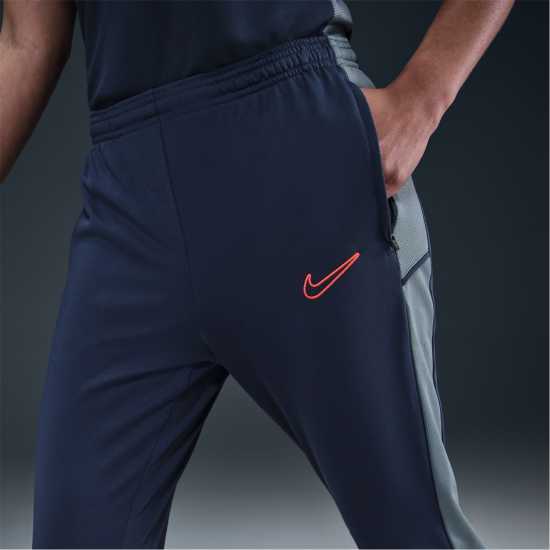 Футболни тренировъчни долнища Nike Academy Tracksuit Bottoms Womens Blue/Grey Nike Academy Tracksuit Bottoms Womens Blue/Grey Футболни тренировъчни долнища