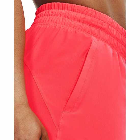 Under Armour Woven Short 5In Red Дамски клинове за фитнес