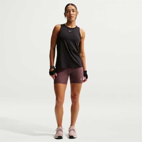 Nike Women's Performance Gym Shorts  Дамски къси панталони