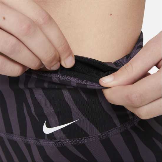 Nike Дамски Шорти One 7 Aop Icon Shorts Ladies  