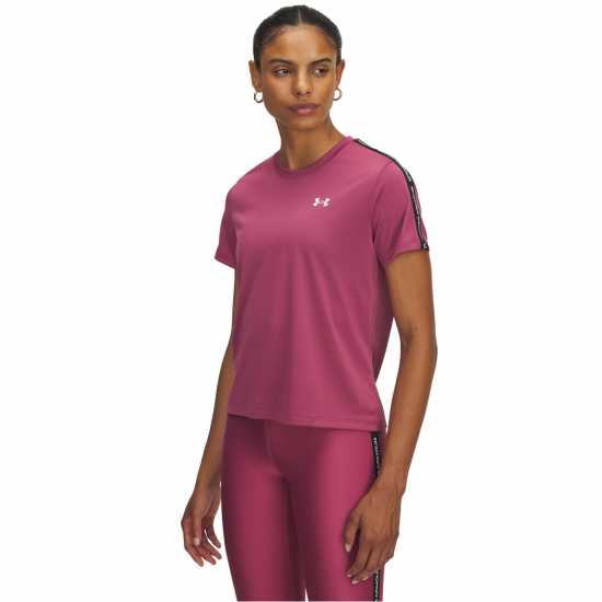 Under Armour Women's Tech Taping Short-Sleeve Performance Gym Top Фуксия Здрач Under Armour Women's Tech Taping Short-Sleeve Performance Gym Top Фуксия Здрач