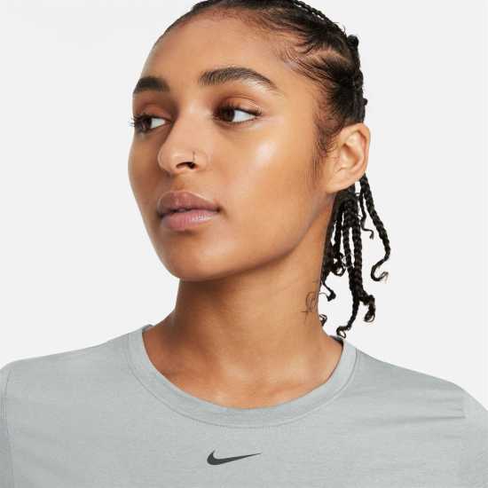 Nike Slim Fit Top Grey Атлетика