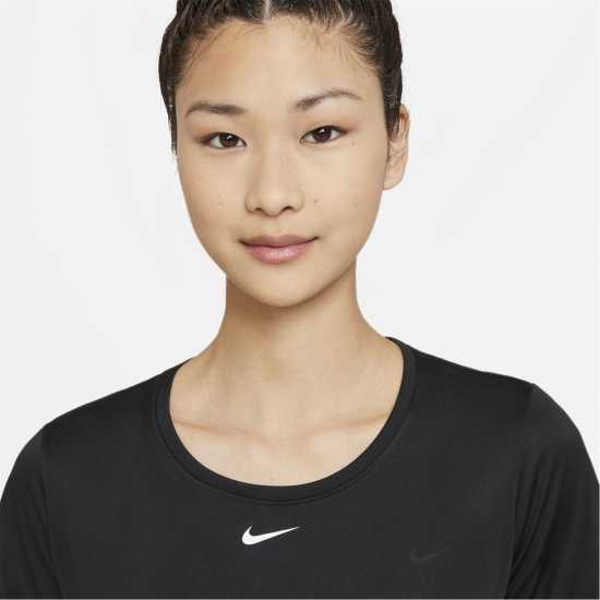 Nike Dri-FIT One Women's Standard Fit Short-Sleeve Top Black Дамски тениски и фланелки