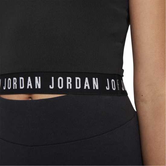 Спортни сутиени Air Jordan Active Crop Top Junior Girls Черно/Бяло Air Jordan Active Crop Top Junior Girls Черно/Бяло Спортни сутиени