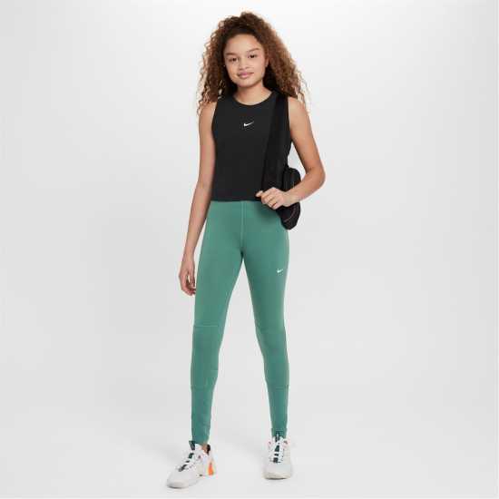 Детски потници Nike Dri-FIT Swoosh Big Kids' (Girls') Tank Sports Bra Черно/Бяло Nike Dri-FIT Swoosh Big Kids' (Girls') Tank Sports Bra Черно/Бяло Детски потници
