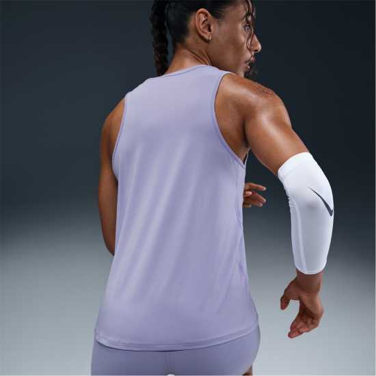 Nike One Classic Women's Dri-Fit Fitness Tank Top Лилав лед 