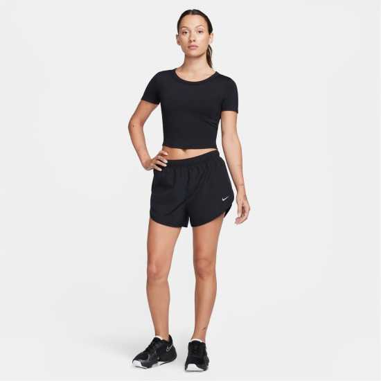 Дамски дрехи за фитнес Nike One Fitted Women's Dri-FIT Short-Sleeve Top Черно Nike One Fitted Women's Dri-FIT Short-Sleeve Top Черно Дамски дрехи за фитнес