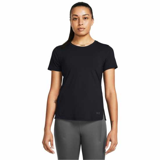 Дамски дрехи за фитнес Under Armour Launch Elite Shortsleeve Черно Under Armour Launch Elite Shortsleeve Черно Дамски дрехи за фитнес