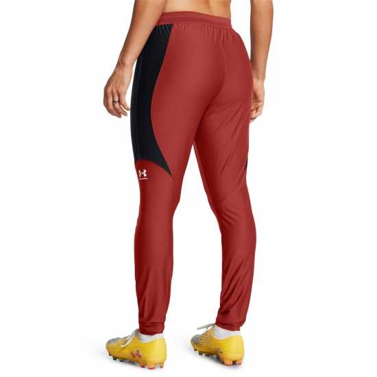 Футболни тренировъчни долнища Under Armour W's Challenger Pro Pant Земно оранжево Under Armour W's Challenger Pro Pant Земно оранжево Футболни тренировъчни долнища