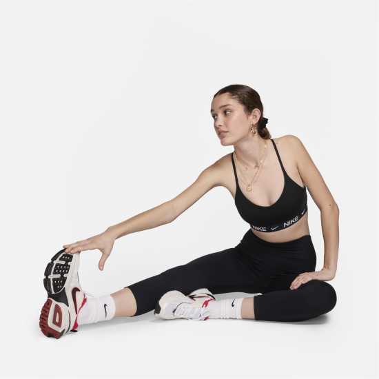 Спортни сутиени Nike Indy Light Support Women's Padded Adjustable Sports Bra Black/Black/Whi Nike Indy Light Support Women's Padded Adjustable Sports Bra Black/Black/Whi Спортни сутиени