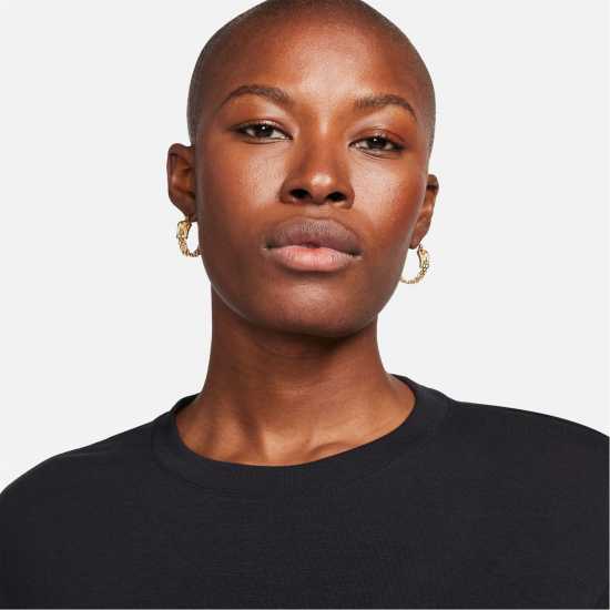 Дамски дрехи за фитнес Nike One Relaxed Women's Short-Sleeve Top Nike One Relaxed Women's Short-Sleeve Top Дамски дрехи за фитнес