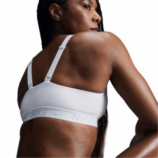 Спортни сутиени Nike Indy Medium Support Women's Padded Sports Bra Бяло Nike Indy Medium Support Women's Padded Sports Bra Бяло Спортни сутиени