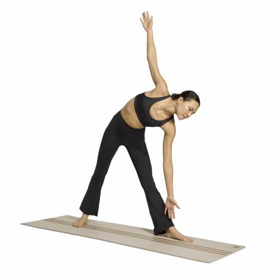 Adidas All Ess Flare Ld61 Adidas All Ess Flare Ld61