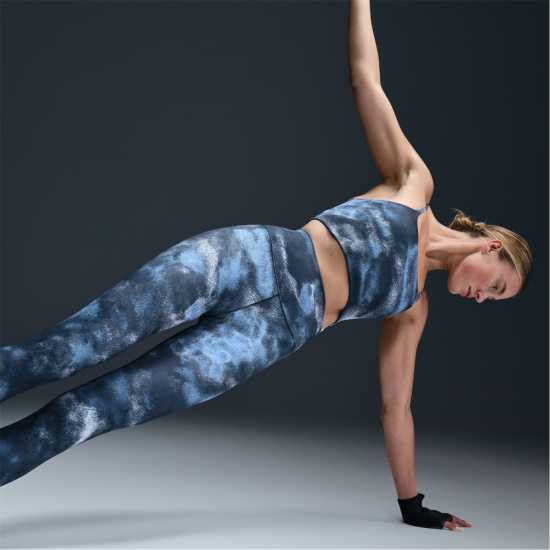 Дамски клинове за фитнес Nike One High-Rise Tights Womens АОП Морско синьо Nike One High-Rise Tights Womens АОП Морско синьо Дамски клинове за фитнес
