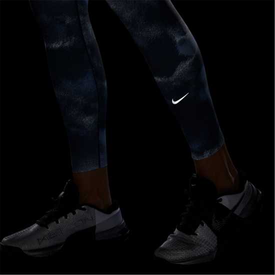 Дамски клинове за фитнес Nike One High-Rise Tights Womens АОП Морско синьо Nike One High-Rise Tights Womens АОП Морско синьо Дамски клинове за фитнес