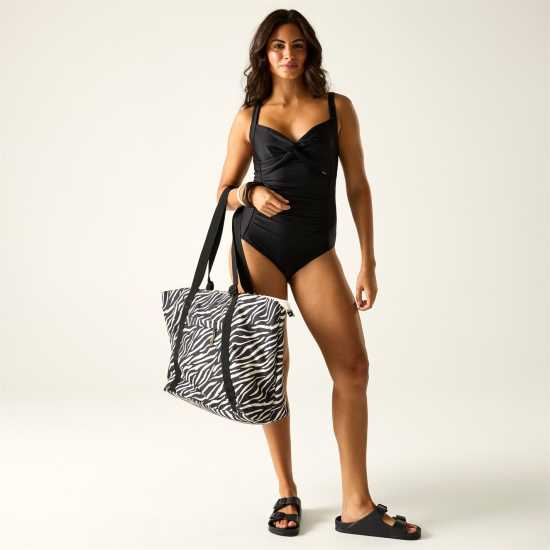 Regatta Women's One Piece Swimsuit Black 
