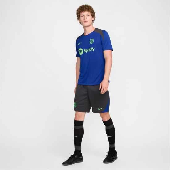 Футболни тренировъчни долнища Nike Barcelona Strike Third Shorts Adults Nike Barcelona Strike Third Shorts Adults Футболни тренировъчни долнища
